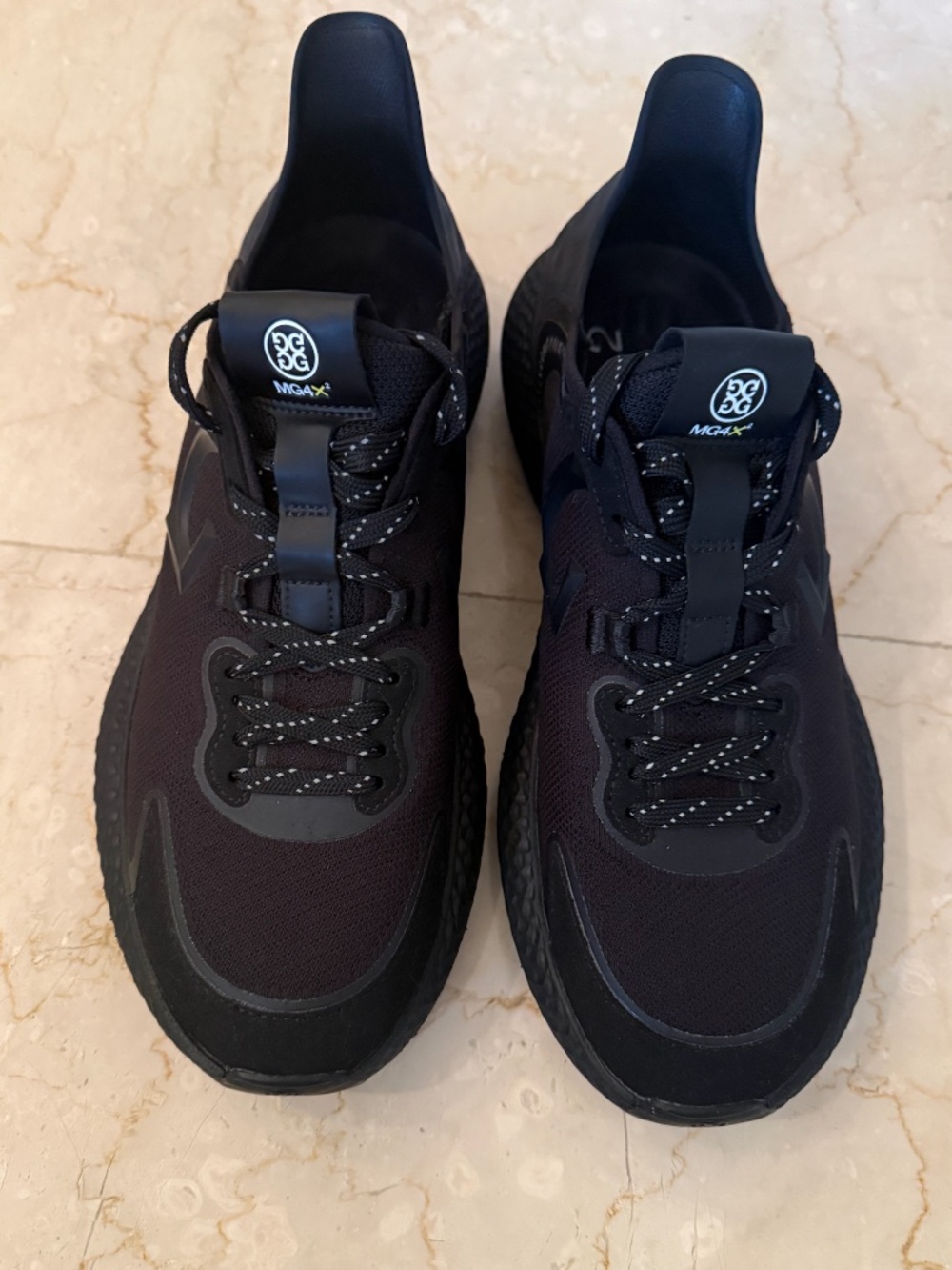 G/FORE Men's MG4X2 Cross Trainer Spikeless Golf Shoes Onyx Black Size 9.5 - $195
